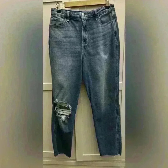 Hollister Womens Ultra High Rise Mom Jean Size 9R 29/27 Distressed Stretch - Picture 1 of 12